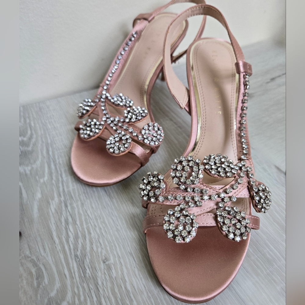 Nude Rhinestones Floral Embellished Slingback Sandal NWT